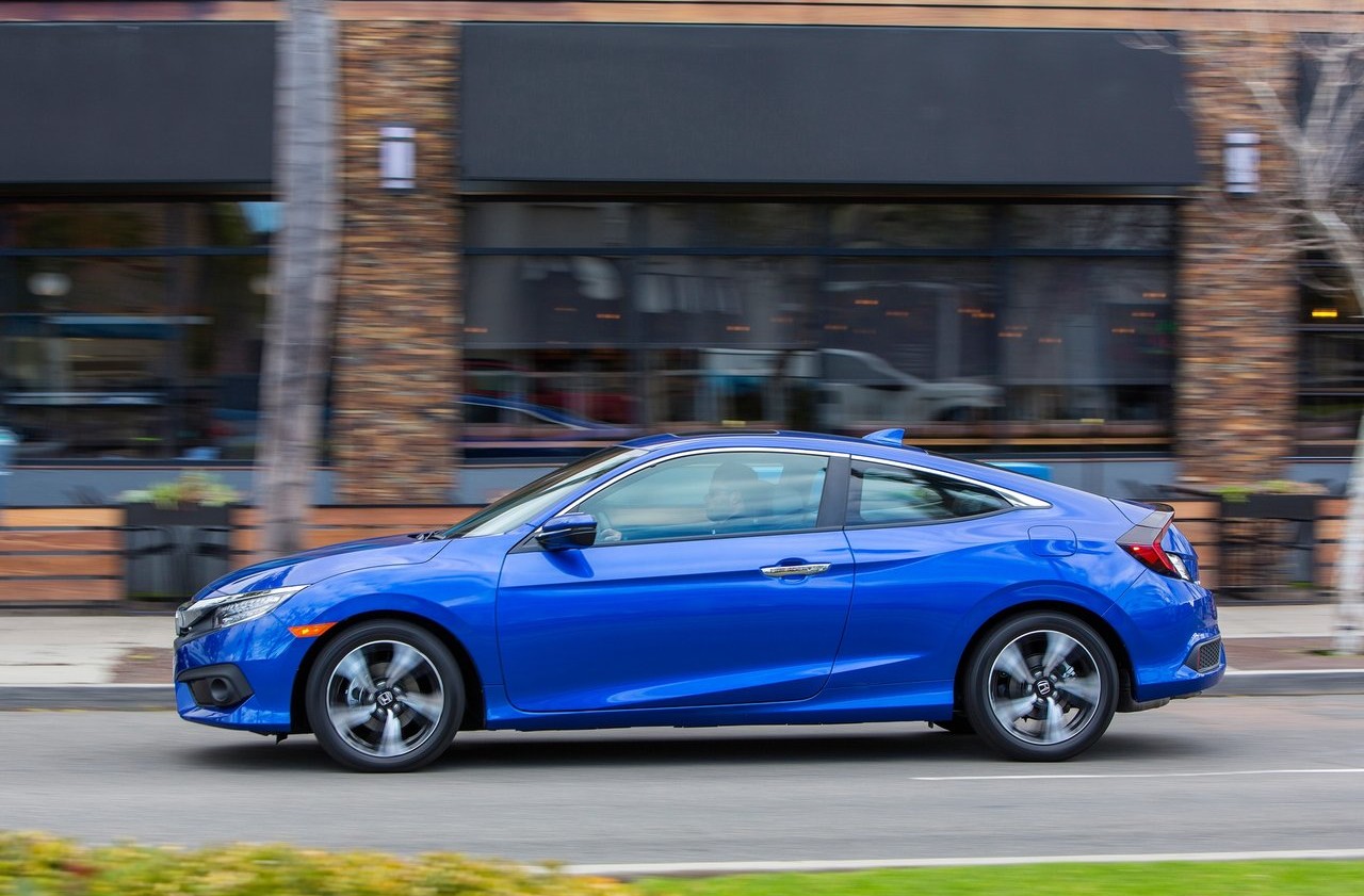 Honda-Civic_Coupe-2016-side view Greenville
