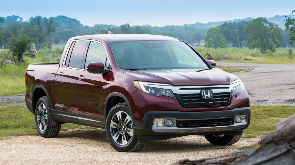 Choosing Between the 2017 Honda Ridgeline RT, RTS, and Sport Trim