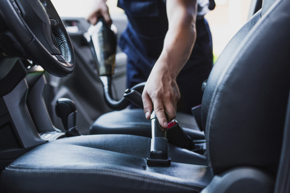 How to clean a car's nooks and crannies